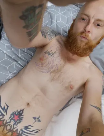 OnlyFans cuenta tattooedgingercock header 2