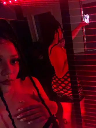 OnlyFans cuenta shymoney25 header 2