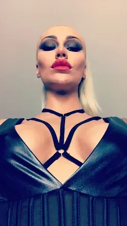 OnlyFans cuenta anghearttattoofree avatar 1