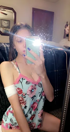 OnlyFans account  babygirl_bri header 2