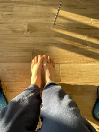 OnlyFans cuenta italianfoots99 header 2
