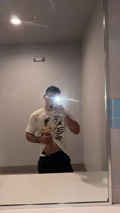 OnlyFans account  aaronisaactx header 2