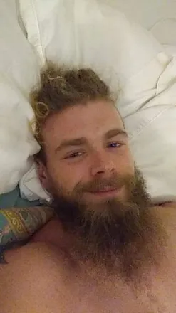 OnlyFans cuenta daddywiththelonghair header 2
