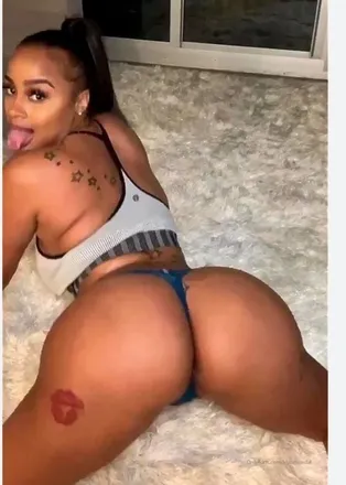 OnlyFans cuenta goddesscharm header 2