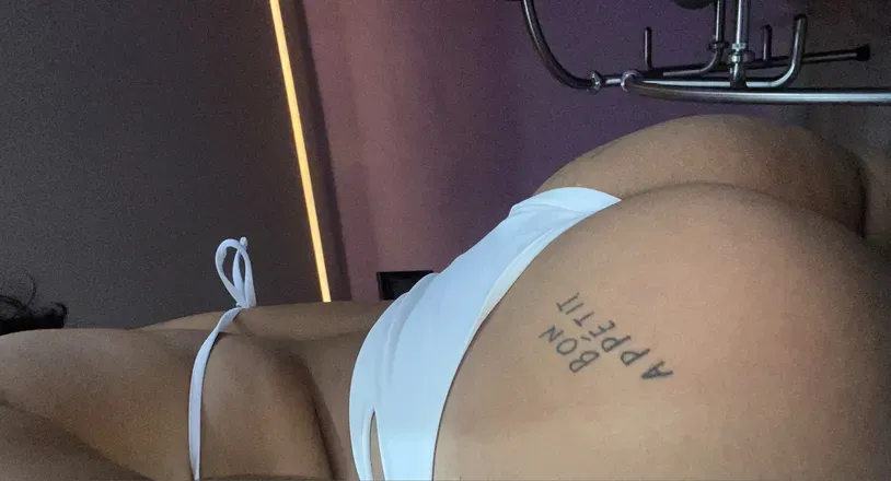 OnlyFans cuenta u437307737 header 2