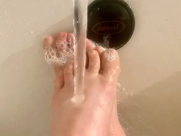 OnlyFans cuenta thislittlepiggyrequests header 2