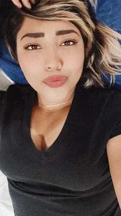 OnlyFans cuenta caro_velazquez header 2