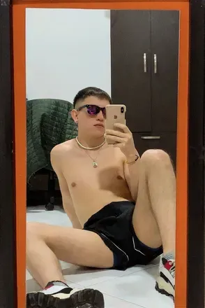 OnlyFans cuenta unmonomas avatar 1