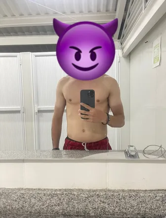 OnlyFans account  sexypap01836 header 2