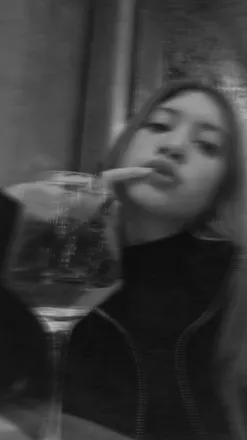 OnlyFans cuenta curioushotgirl header 2