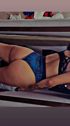 OnlyFans cuenta standup1 header 2