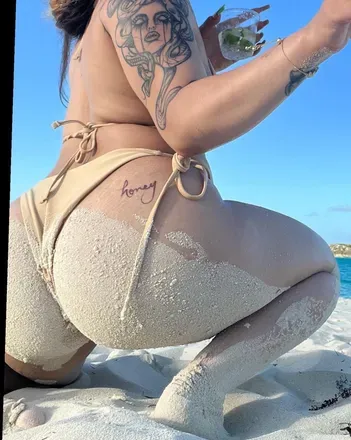 OnlyFans cuenta liyahdior avatar 1