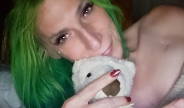 OnlyFans cuenta willow_the_grey_xo header 2
