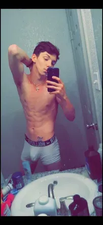 OnlyFans cuenta daddy_sk8z avatar 1