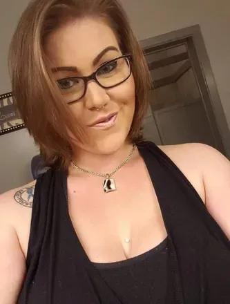 OnlyFans account  bailey.stone avatar 1