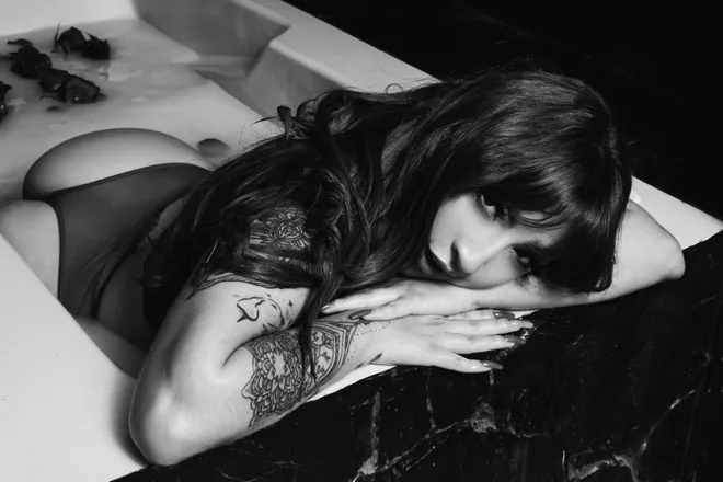 OnlyFans cuenta spacegirl1234 header 2