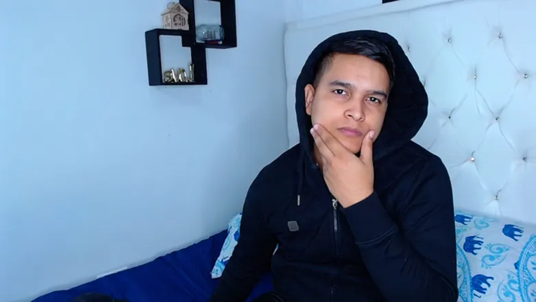 OnlyFans cuenta lucaschubby header 2