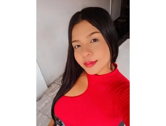 OnlyFans cuenta cami97hott header 2