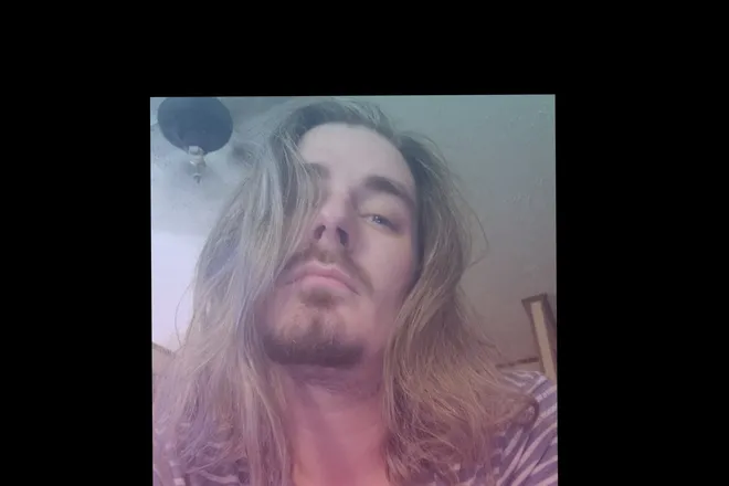 OnlyFans cuenta lil_doobie header 2