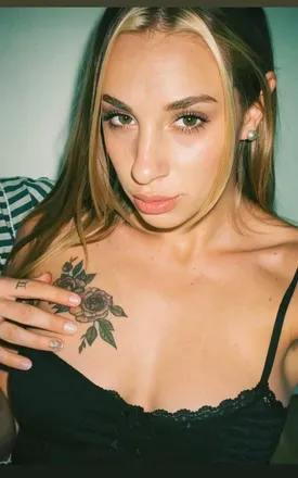 OnlyFans account  crystaldi1 avatar 1