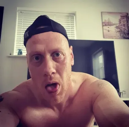 OnlyFans cuenta nineinchman82 avatar 1