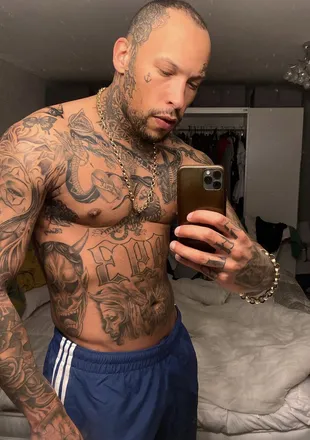 OnlyFans cuenta tattoochav header 2