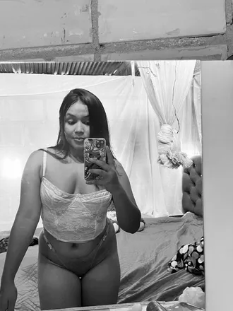 OnlyFans cuenta soy_lilioficiall header 2