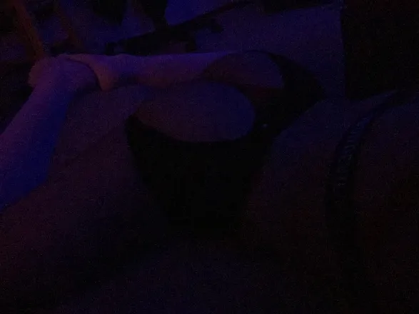 OnlyFans cuenta bussy_7 header 2
