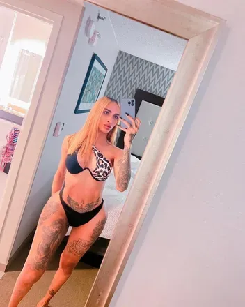 OnlyFans cuenta shanalit_transexual06 header 2