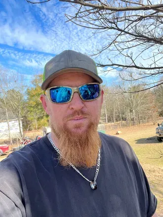 OnlyFans account  dadbodjohn avatar 1