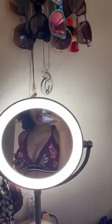 OnlyFans cuenta lolazzzz header 2