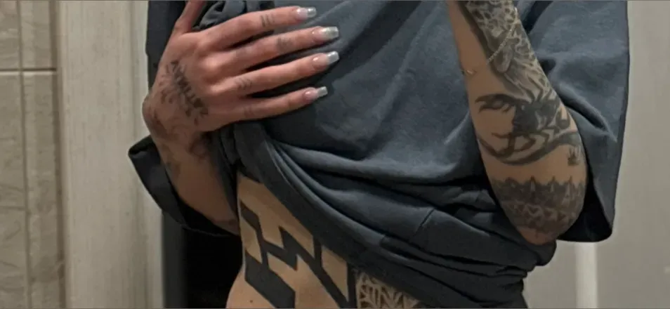 OnlyFans cuenta helenisme7 header 2