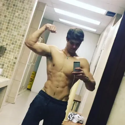OnlyFans cuenta eazyeve4422 header 2