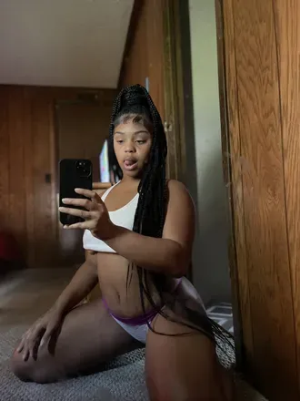 OnlyFans cuenta prettnique avatar 1