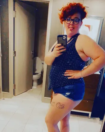 OnlyFans account  izzyjo95 avatar 1