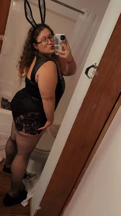 OnlyFans cuenta thicc_bitty header 2