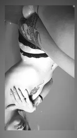 OnlyFans cuenta complicata header 2