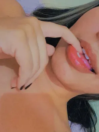 OnlyFans account  carinhaadeanjo12 avatar 1