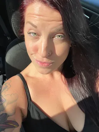 OnlyFans account  chenningfield avatar 1