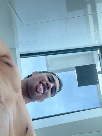 OnlyFans cuenta bassilroa11 header 2