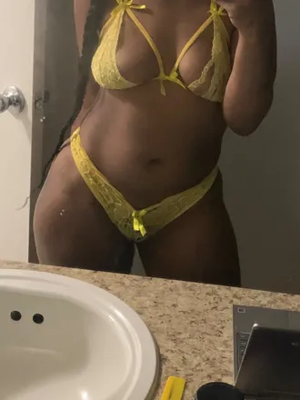 OnlyFans cuenta ebonykee header 2