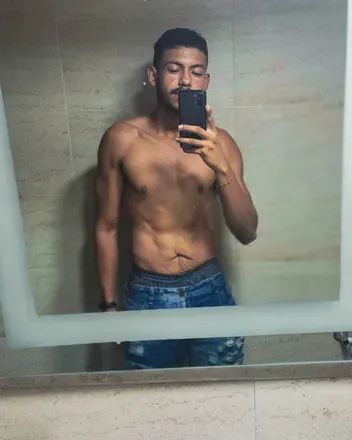OnlyFans account  andreslara99 avatar 1
