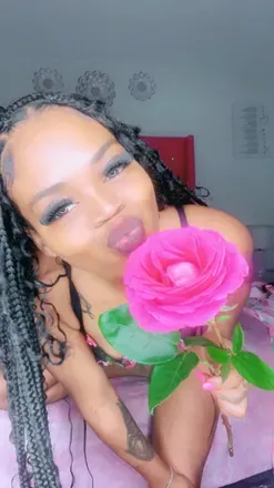 OnlyFans cuenta kinkyskye242 header 2