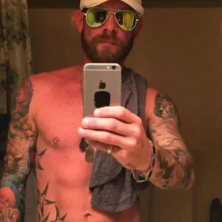 OnlyFans cuenta babyandthe_tatteddaddy avatar 1