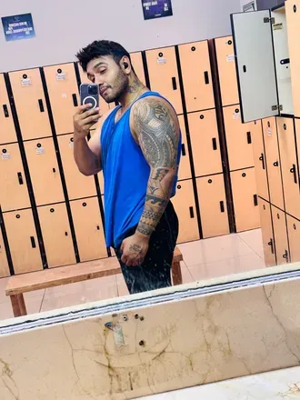 OnlyFans cuenta robertroseof avatar 1