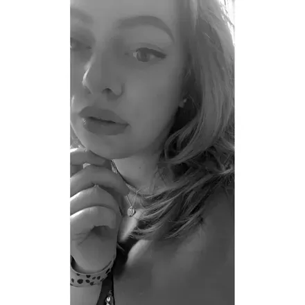 OnlyFans cuenta kurvykiera avatar 1