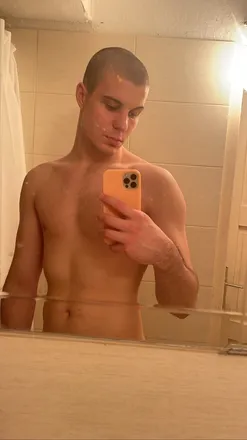 OnlyFans cuenta vladdydaddy8 previous_avatars_1 3