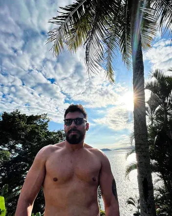 OnlyFans cuenta constantecosmologica avatar 1