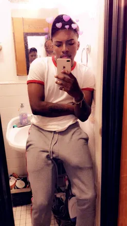 OnlyFans cuenta therealkaronx header 2