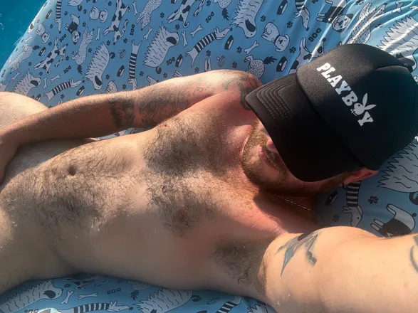 OnlyFans cuenta callmecharlie69 header 2